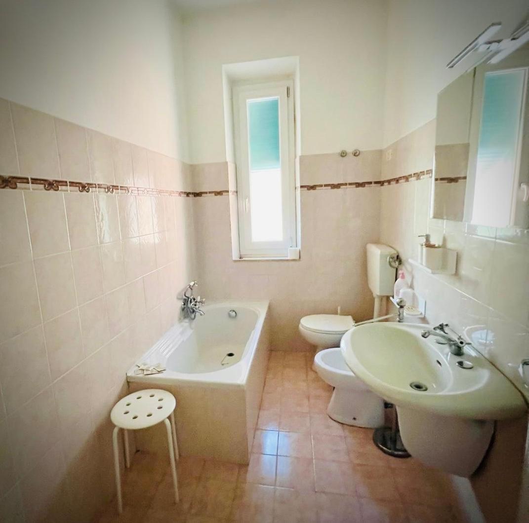 La Camera A Due Passi Dal Mare San Terenzo Ngoại thất bức ảnh